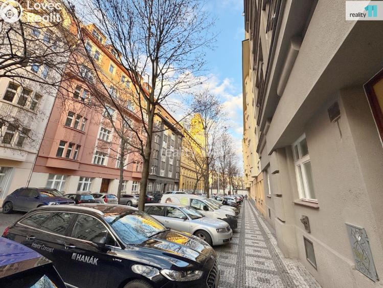 Pronájem bytu 3+KK Praha, Ševčíkova 1288/4 č. 1