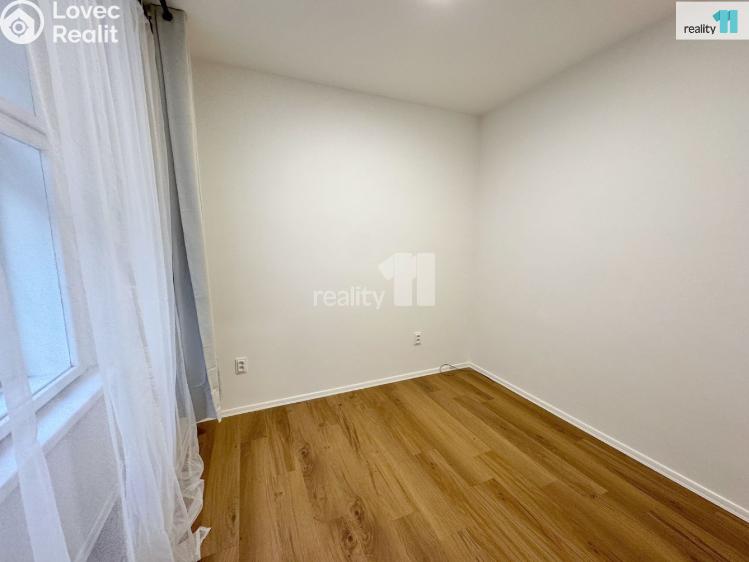 Pronájem bytu 3+KK Praha, Ševčíkova 1288/4 č. 11