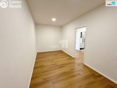 Pronájem bytu 3+KK Praha, Ševčíkova č. 7