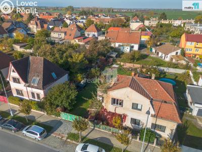 Prodej rodinného domu Pečky, Tř. Jana Švermy 616 č. 7