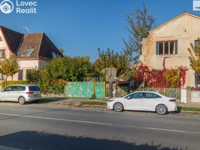 Prodej rodinného domu Pečky, Tř. Jana Švermy 616 č. 9