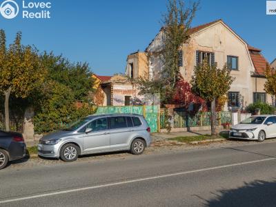 Prodej rodinného domu Pečky, Tř. Jana Švermy 616 č. 10