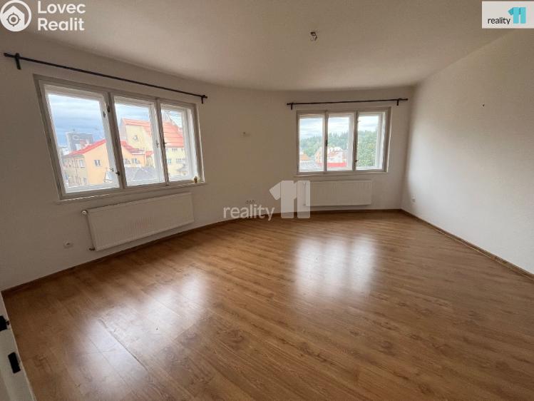 Prodej bytu 2+KK Nová Paka, Dukelské náměstí 34 č. 4