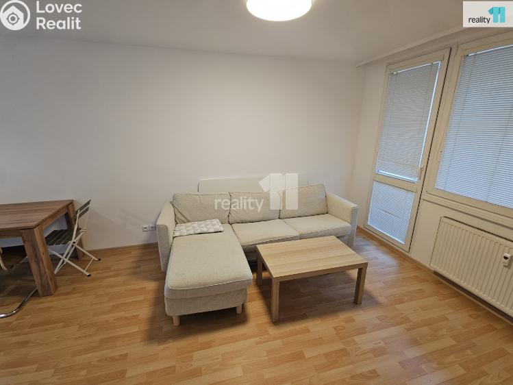 Pronájem bytu 2+KK Praha, Na vinobraní 3009/57 č. 12