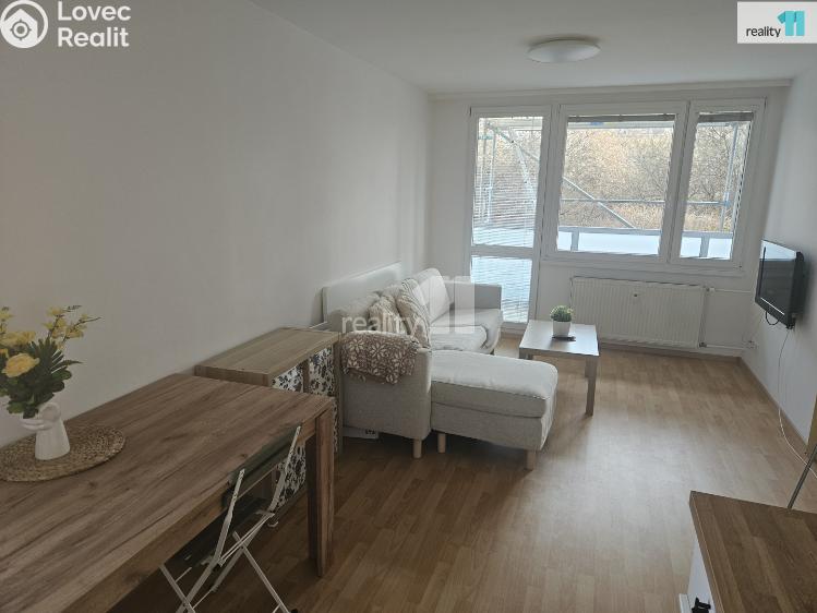 Pronájem bytu 2+KK Praha, Na vinobraní 3009/57 č. 2