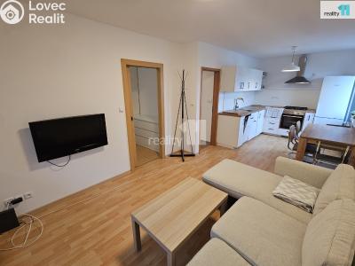 Pronájem bytu 2+KK Praha, Na vinobraní č. 7