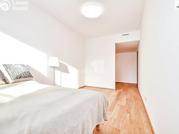 Pronájem bytu 2+KK Praha, Albrightové 3385/3 č. 10