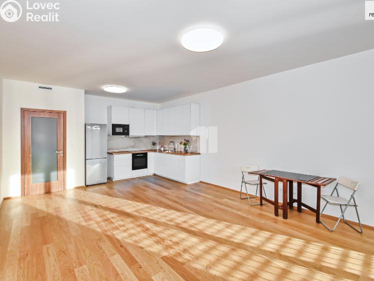 Pronájem bytu 2+KK Praha, Albrightové 3385/3 č. 6