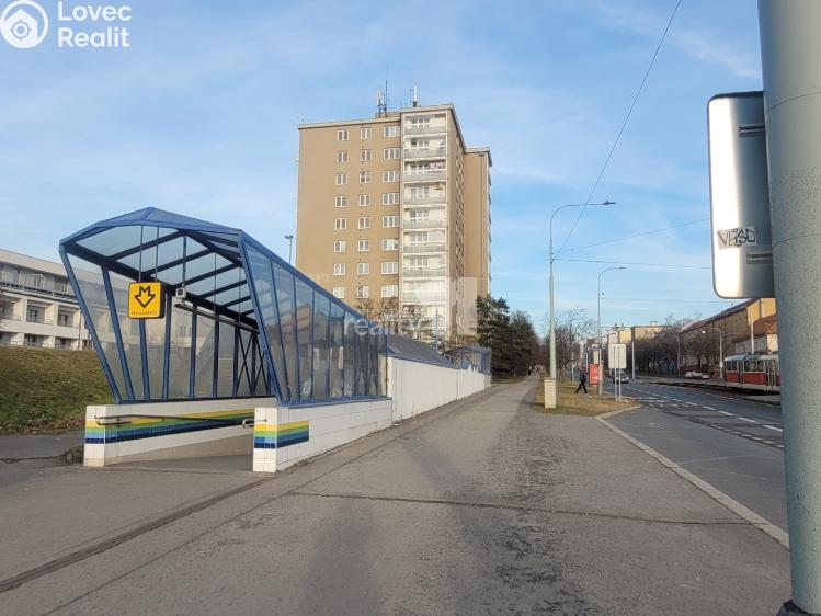 Pronájem bytu 2+1 Praha, Poděbradská 541/99 č. 18