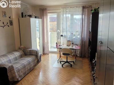 Pronájem bytu 2+1 Praha, Poděbradská č. 3