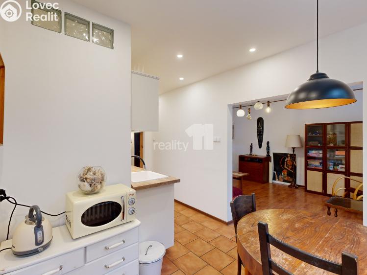 Prodej bytu 3+1 Praha, Dobratická 520 č. 2