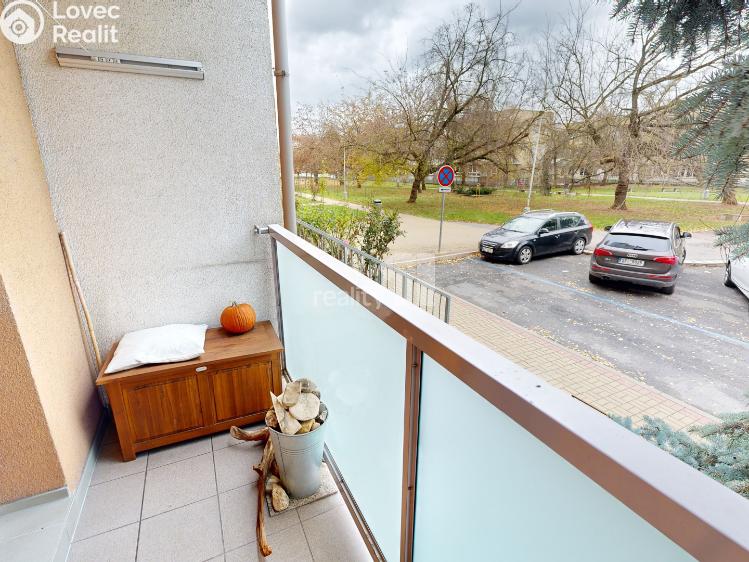 Prodej bytu 3+1 Praha, Dobratická 520 č. 9