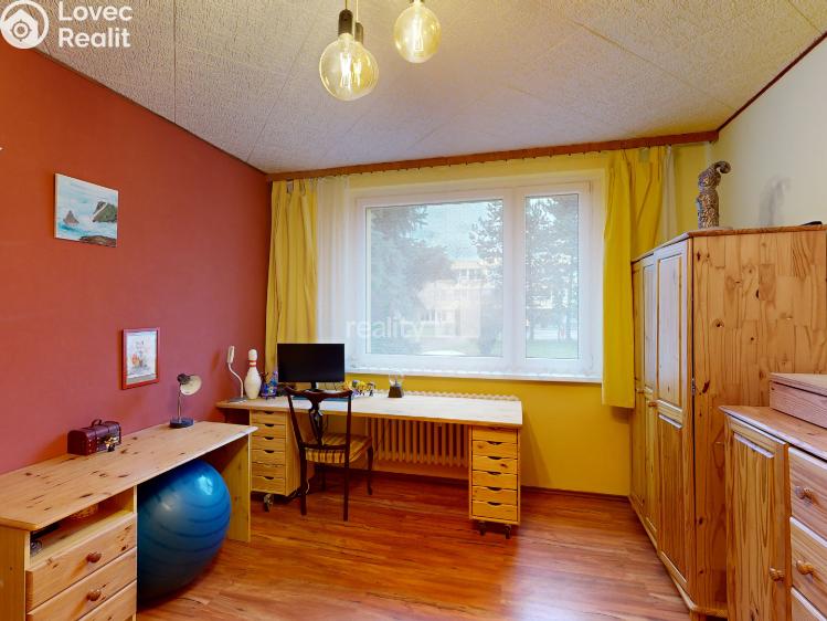 Prodej bytu 3+1 Praha, Dobratická 520 č. 12