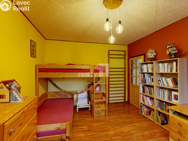 Prodej bytu 3+1 Praha, Dobratická 520 č. 13