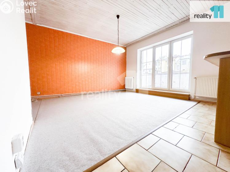 Pronájem bytu 3+KK Kroměříž, Riegrovo náměstí 153/27 č. 2