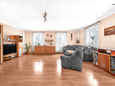 Prodej bytu 3+1 Kamenický Šenov, Sokolská 390 č. 9