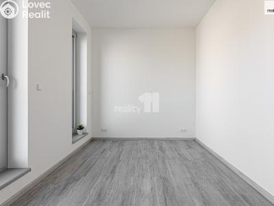 Pronájem bytu 2+KK Praha, V Holešovičkách č. 3