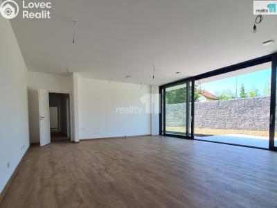 Prodej rodinného domu Ptice, Hlavní 118 č. 9