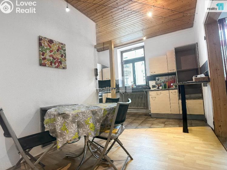 Pronájem bytu 2+1 Kroměříž, Riegrovo náměstí 153/27 č. 4