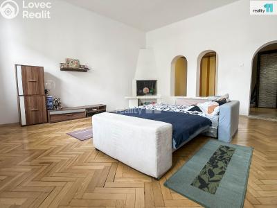 Pronájem bytu 2+1 Kroměříž, Riegrovo náměstí č. 2