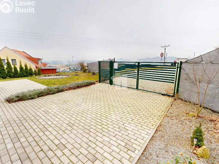 Prodej rodinného domu Věž č. 5