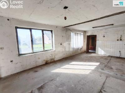 Prodej rodinného domu Labské Chrčice č. 13