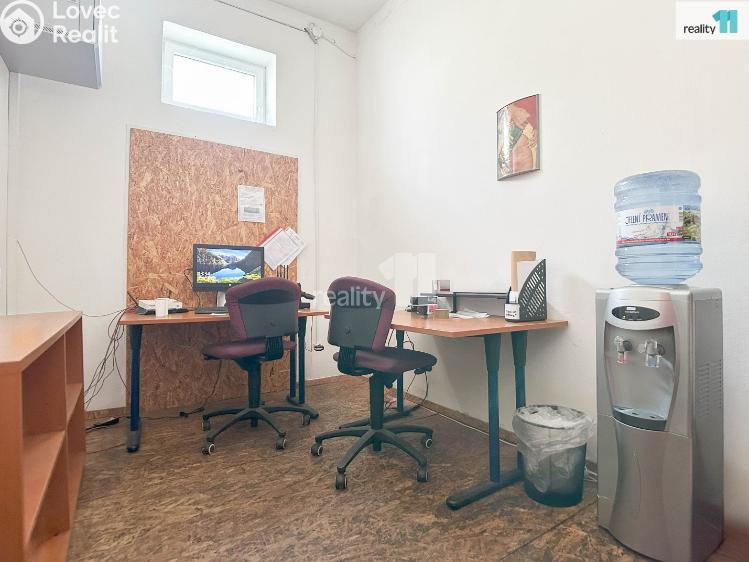 Pronájem komerční nemovitosti Zádveřice-Raková č. 4