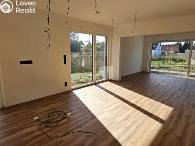 Pronájem rodinného domu Kladno, Pechlátova 640 č. 4