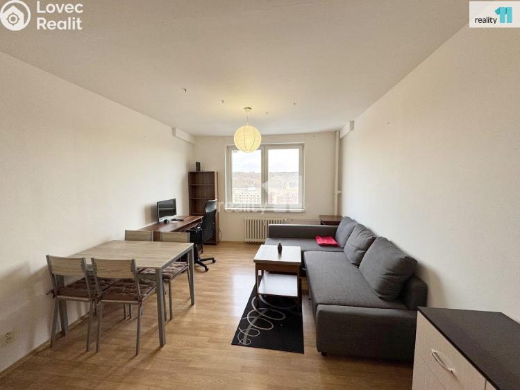 Pronájem bytu 2+KK Praha, Pod višňovkou 1702/2 č. 4