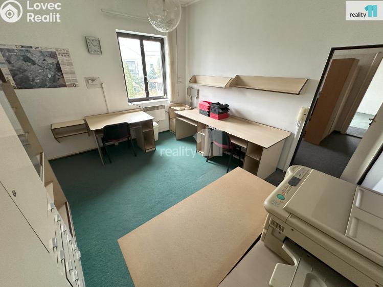 Pronájem skladového prostoru Kroměříž, Milíčovo náměstí 525/7 č. 2