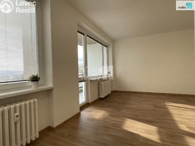 Prodej bytu 2+1 Praha, Na křivce č. 1