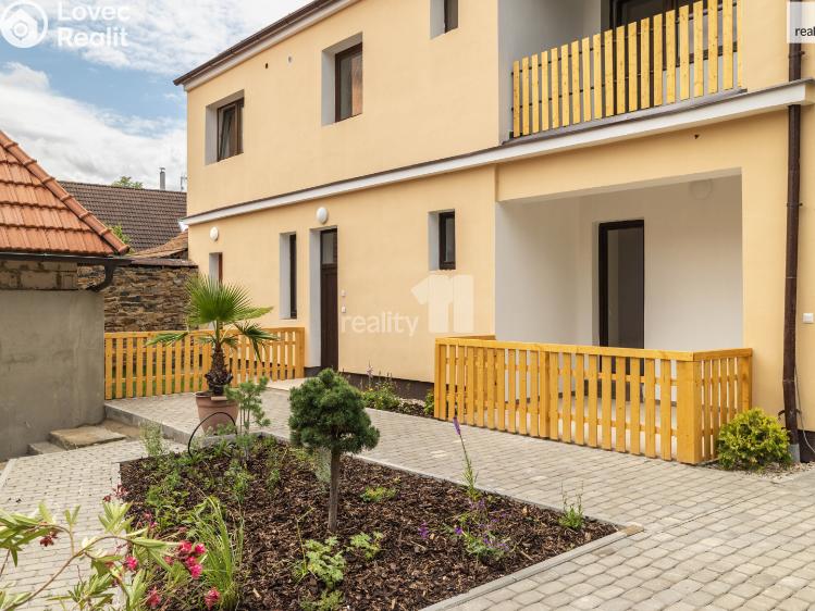 Pronájem bytu 4+KK Kouřim, Dubová 69 č. 1