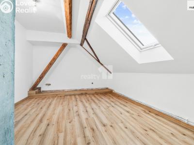 Pronájem bytu 4+KK Kouřim, Dubová 69 č. 10