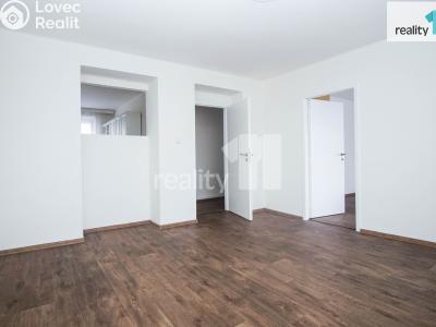 Pronájem bytu 2+1 Zlín, Fabiánka II 253 č. 3