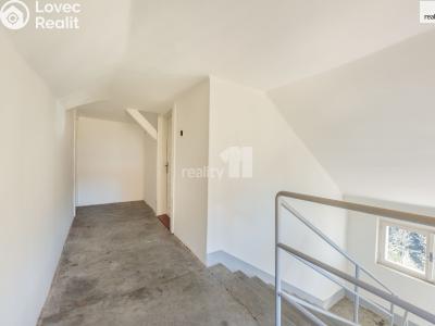 Prodej rodinného domu Rataje nad Sázavou, náměstí Míru 185 č. 68