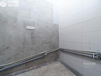 Prodej obchodního prostoru Praha, Biskupcova č. 9