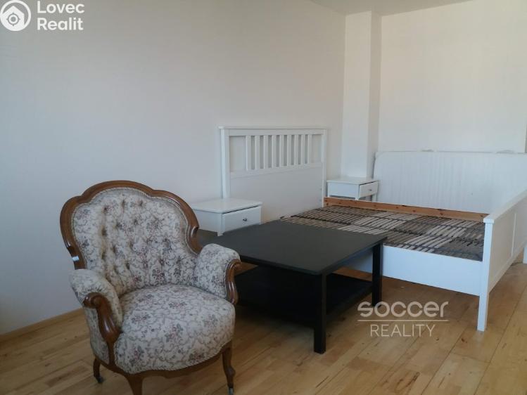 Pronájem bytu 2+KK Praha, K podjezdu 1077/2 č. 4