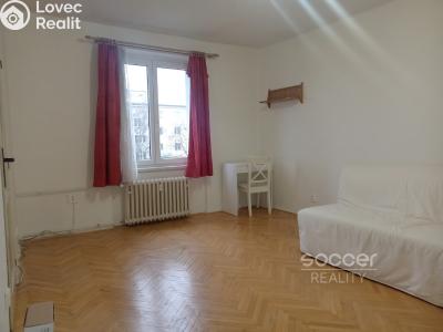 Pronájem bytu 2+1 Praha, Zelenečská č. 1