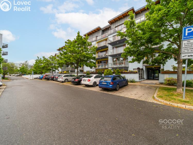 Pronájem bytu 2+KK Praha, Tibetská 806/2 č. 12