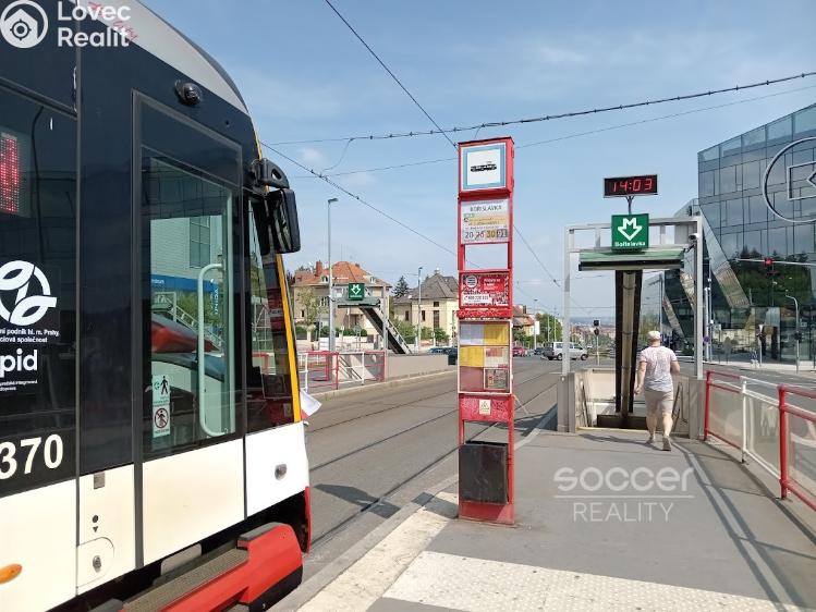 Pronájem bytu 2+KK Praha, Tibetská 806/2 č. 17