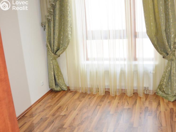 Pronájem bytu 3+KK Praha, Pod Haltýřem č. 4