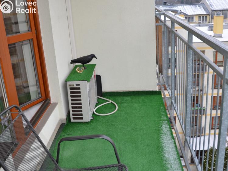 Pronájem bytu 3+KK Praha, Pod Haltýřem č. 12