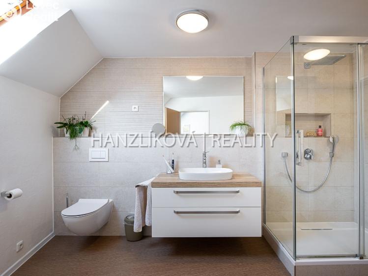 Prodej zemědělského objektu Pištín č. 5