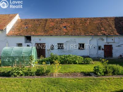 Prodej zemědělského objektu Pištín č. 17