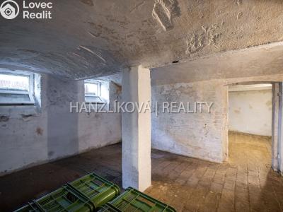 Prodej zemědělského objektu Pištín č. 26