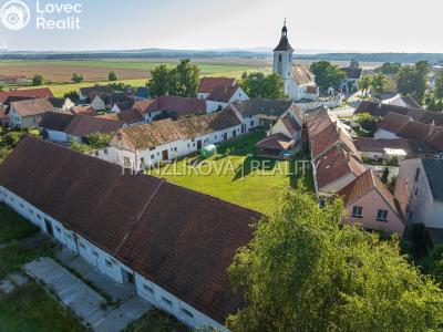 Prodej zemědělského objektu Pištín č. 29
