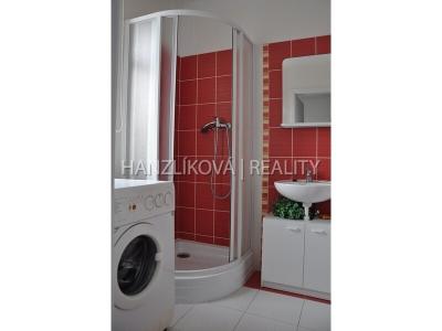 Pronájem bytu 1+KK České Budějovice, Lipenská č. 4