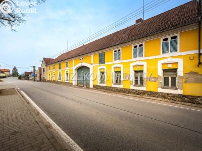 Prodej zemědělské usedlosti Branišov č. 26