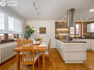 Prodej rodinného domu Zliv, U Stadionu 639 č. 24